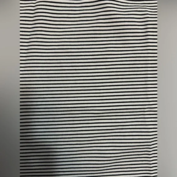 LULULEMON RACERBACK WORKOUT TOP - Picture 4 of 6